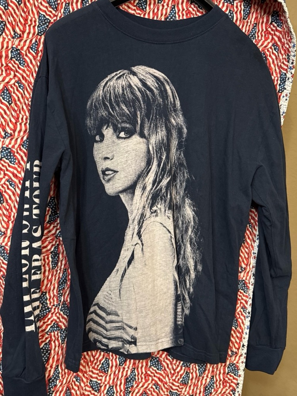 Taylor Swift Navy Long Sleeve Graphic Tee with White Portrait